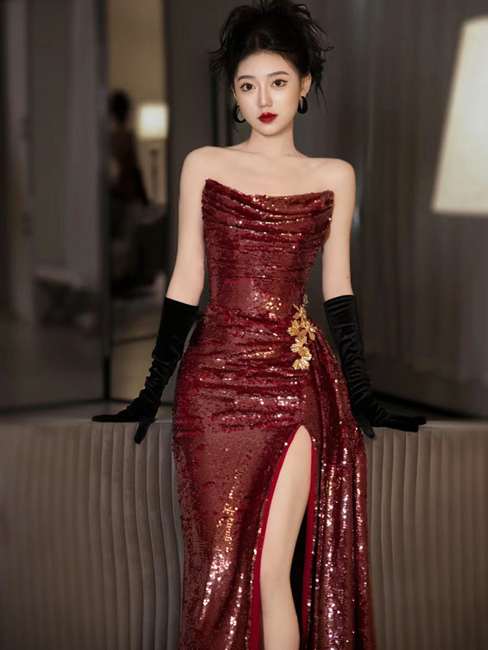 Vintage Sequins Strapless Pleats Prom Dress
